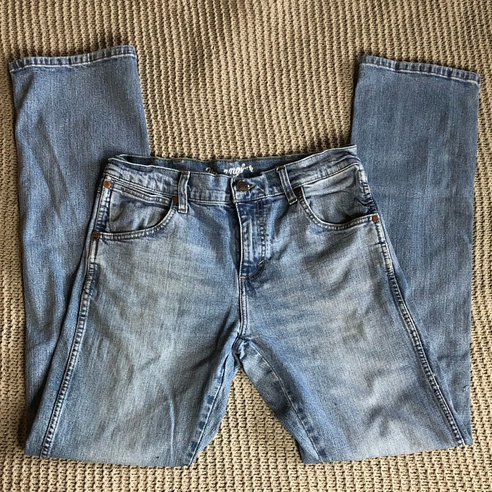 Men’s Slim Straight Wrangler “Retro” Jeans